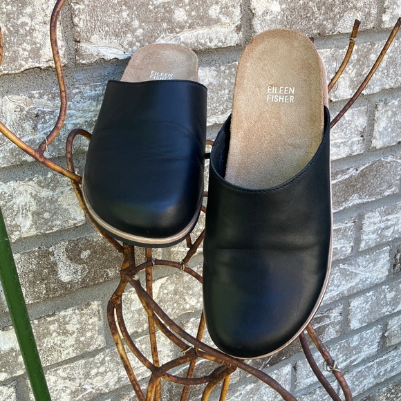 🐬 Eileen Fisher Bios Black Leather Mule 8.5 M - Picture 12 of 13